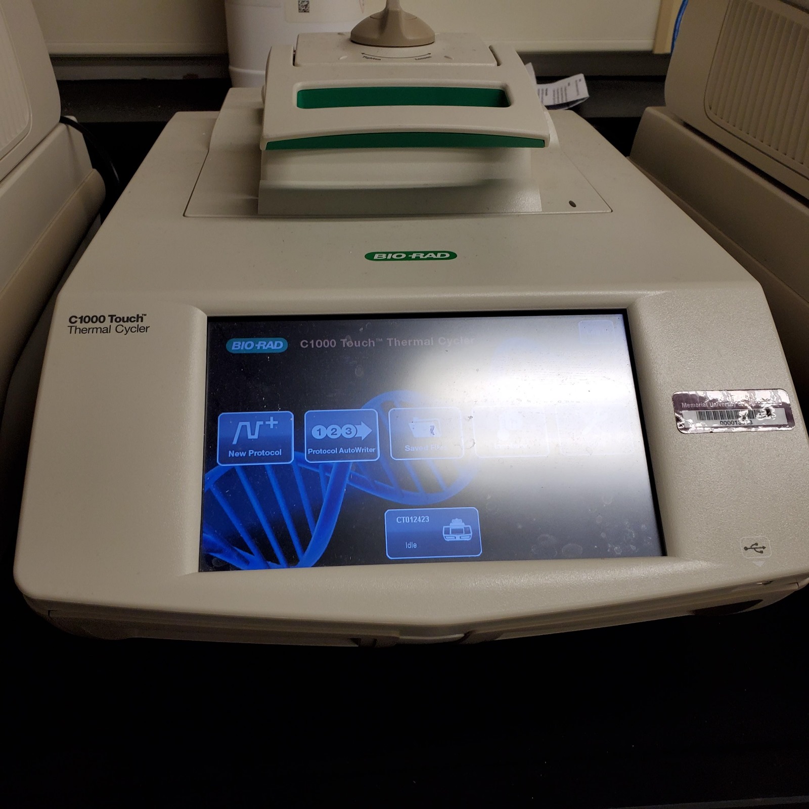 Thermal Cycler (PCR Machine)